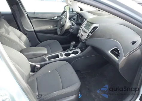 2017 Chevrolet Cruze Ls Auto z USA, uszkodzony, nr VIN 1G1BC5SM2H7226890